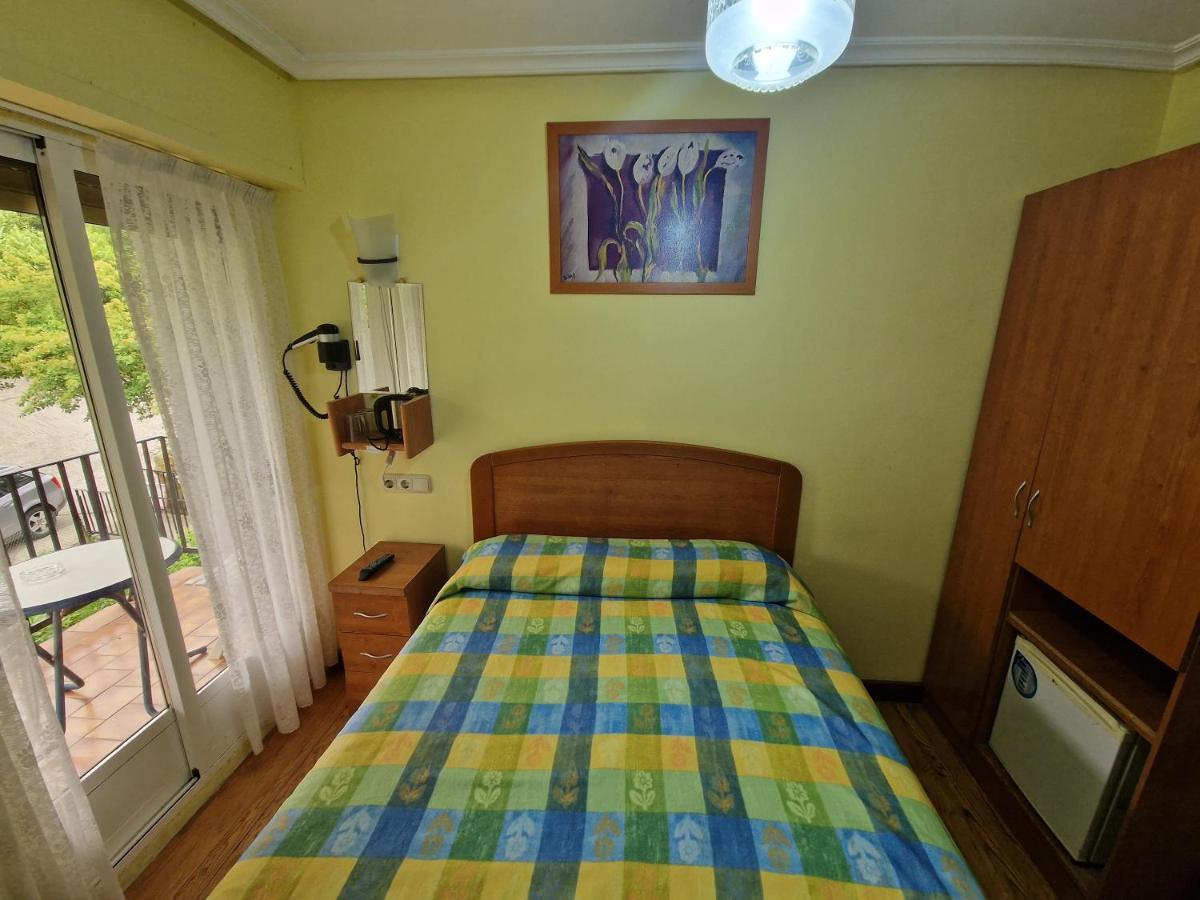 Chambre Simple avec Salle de Bains Commune