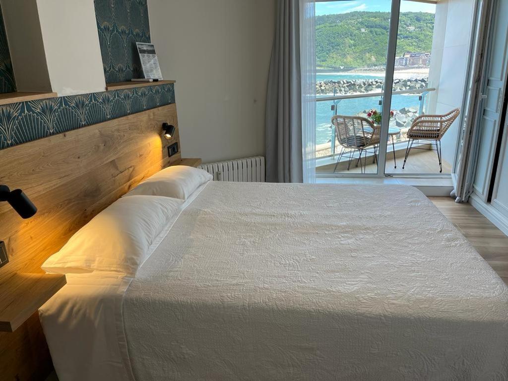 Standard Double or Twin Room Sea View