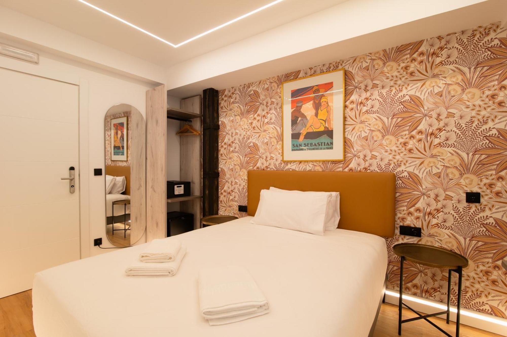 Budget Double Room,1665409873:JPEG