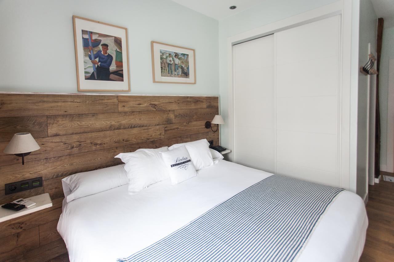 Double or Twin Room Balcony